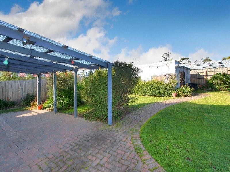38 Ibbottson Street, Watsonia VIC 3087