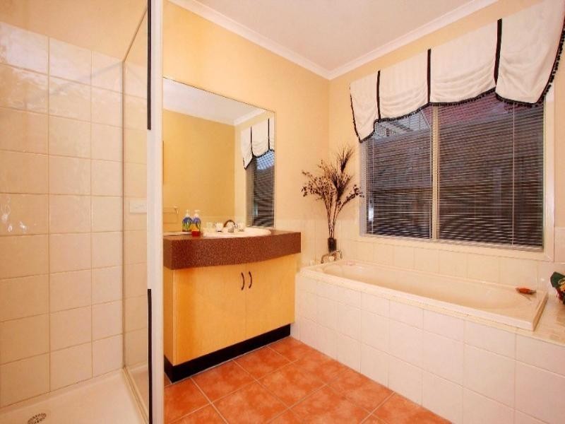 4 Ann Court, Bundoora VIC 3083