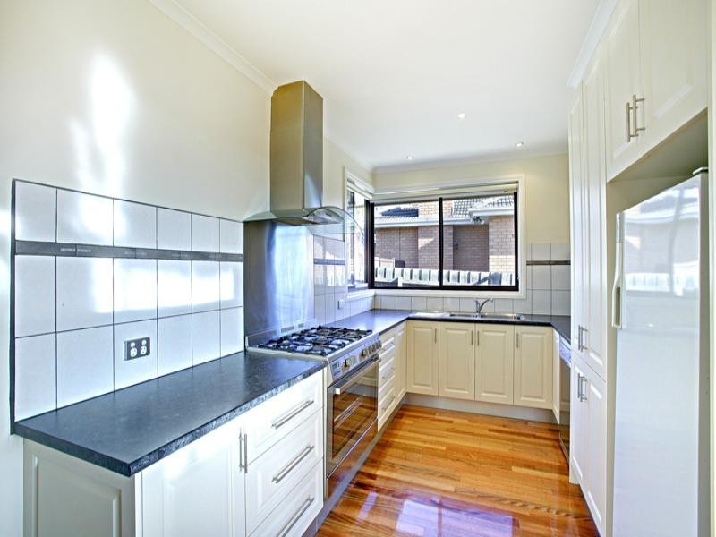 408 Grimshaw Street, Bundoora VIC 3083