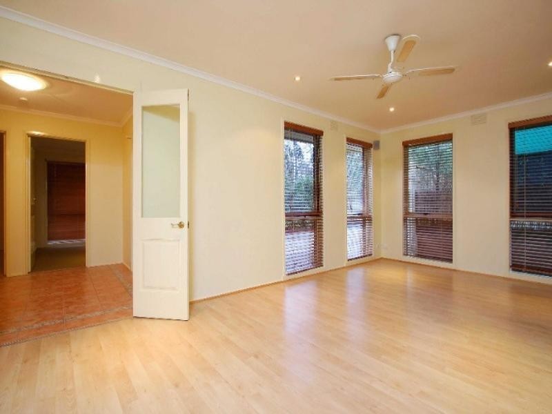 1 Stephanie Court, Macleod VIC 3085