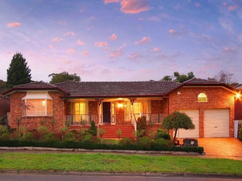 6 Edmund Rice Parade, Watsonia North VIC 3087