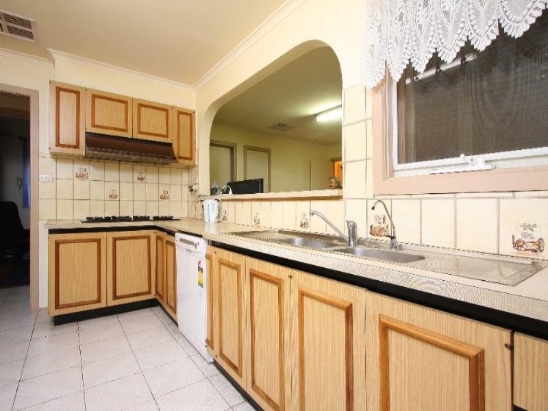 7 Judith Court, Lalor VIC 3075