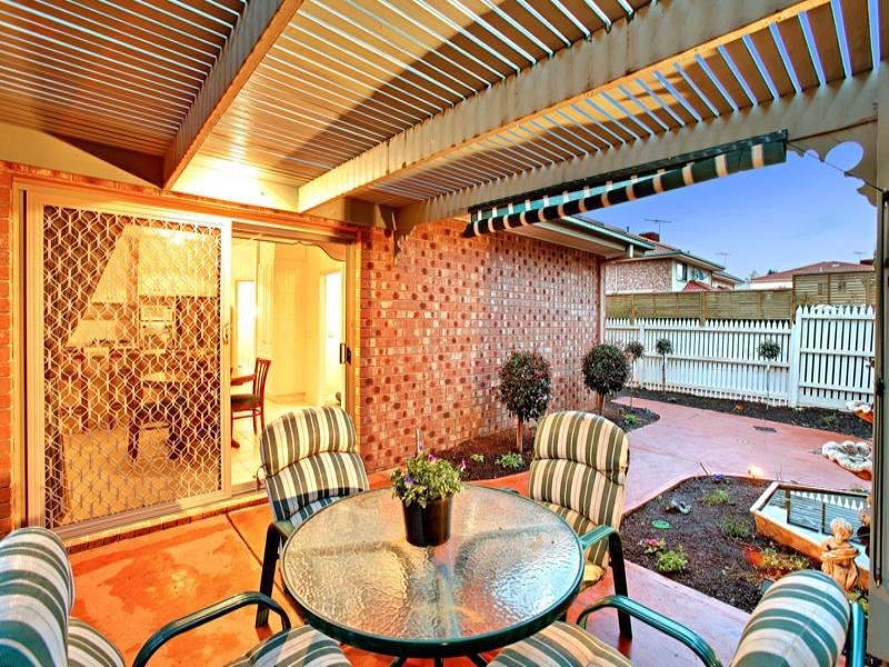 10 Wisteria Drive, Bundoora VIC 3083