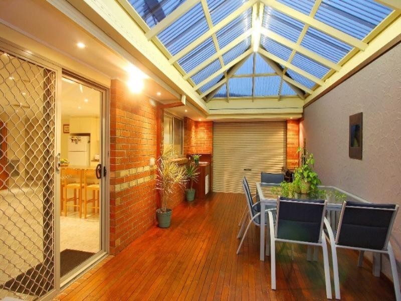 40 Stillman Drive, Mill Park VIC 3082