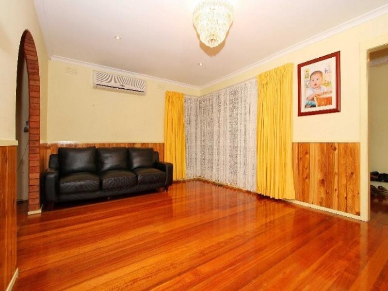 38 Luton Way, Bundoora VIC 3083