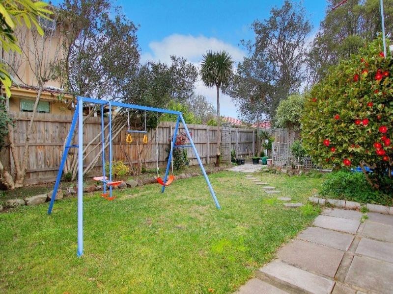 38 Luton Way, Bundoora VIC 3083