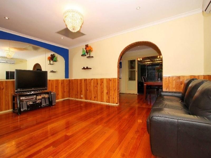 38 Luton Way, Bundoora VIC 3083