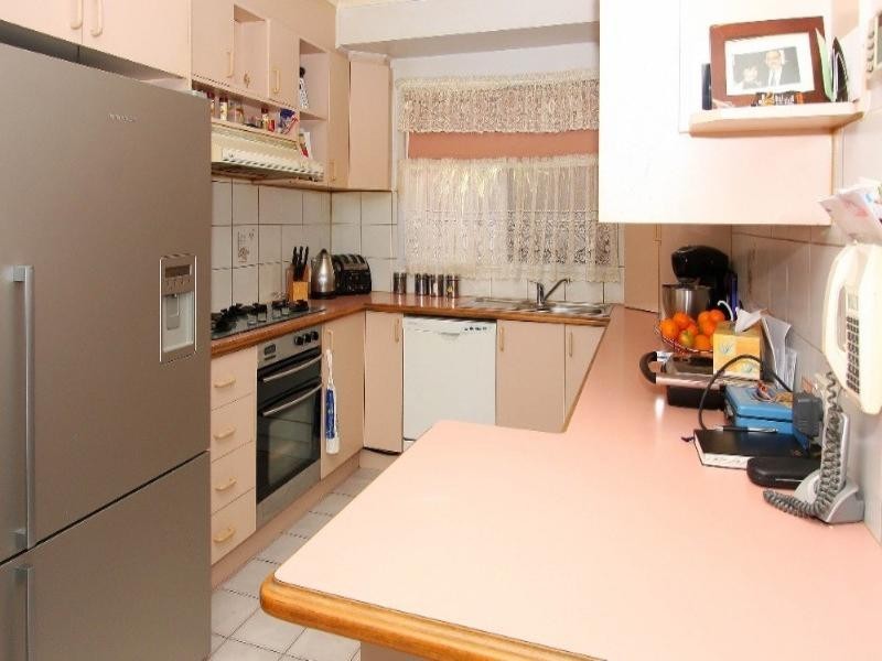 30 Arthur Phillip Way, Mill Park VIC 3082