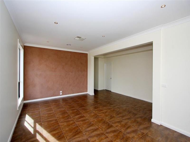 109 Vincent Drive, South Morang VIC 3752