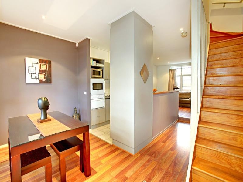 1/70 Grange Boulevard, Bundoora VIC 3083