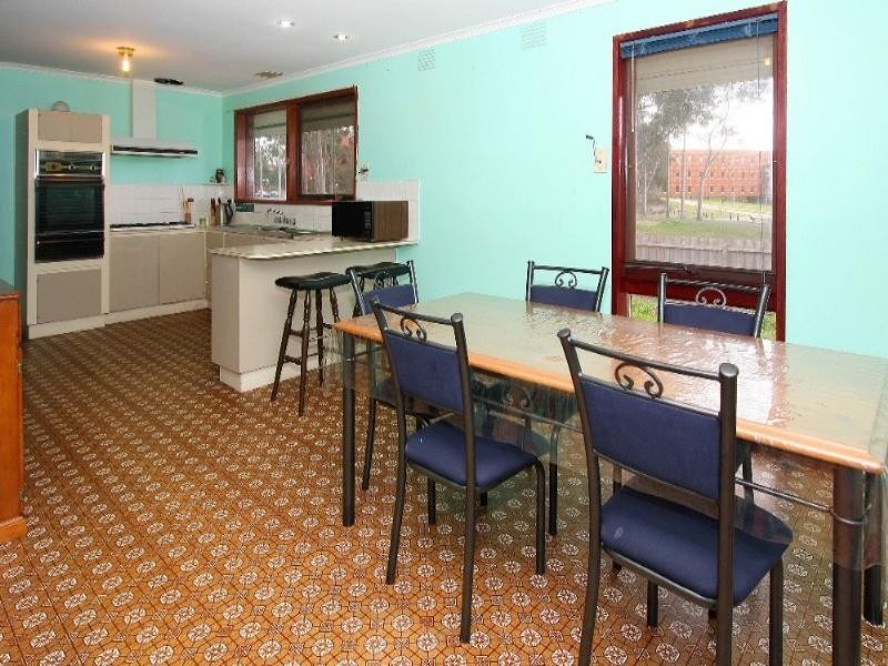 16 Ebony Drive, Bundoora VIC 3083