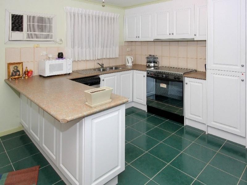 8A Edgware Court, Epping VIC 3076