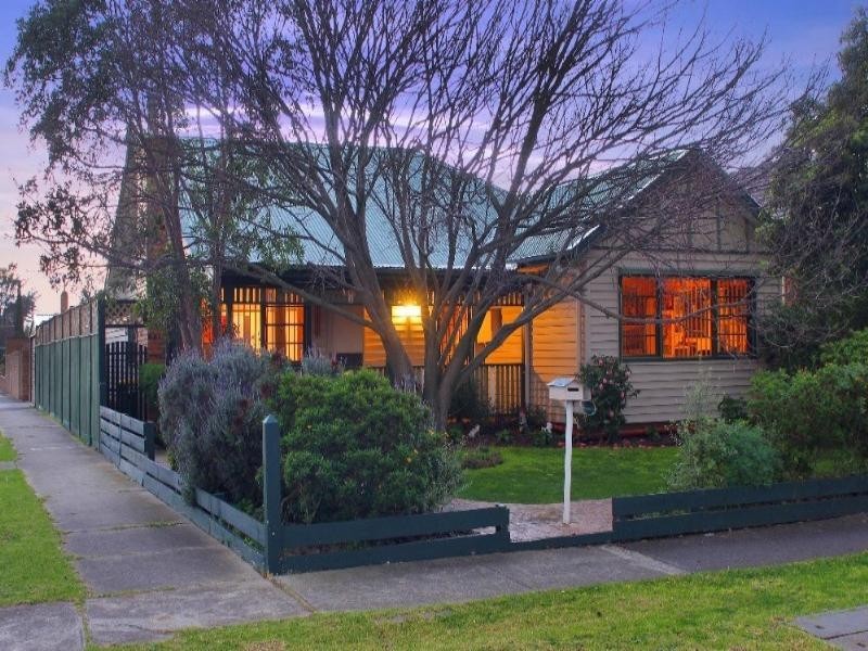 60 Liston Avenue, Reservoir VIC 3073