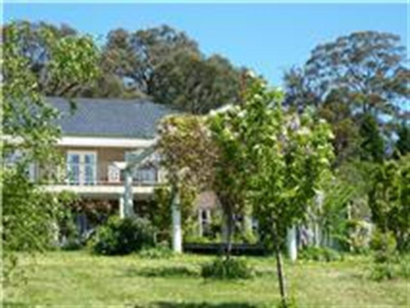 100 Seventeenth Avenue, Eden Park VIC 3757