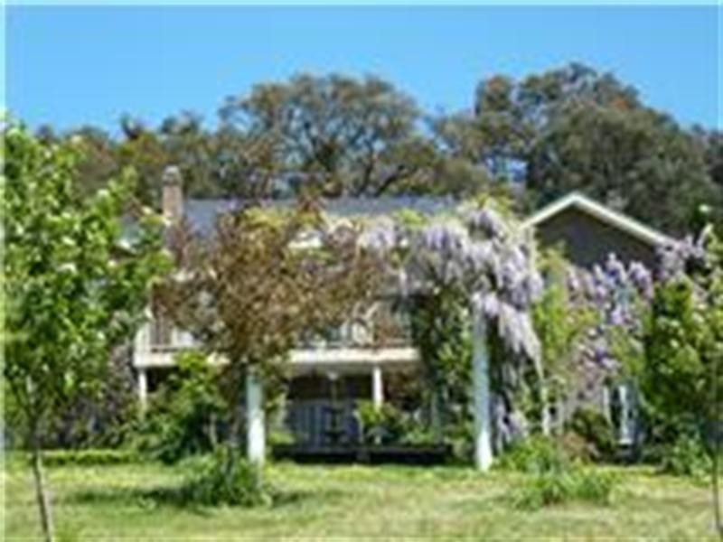 100 Seventeenth Avenue, Eden Park VIC 3757