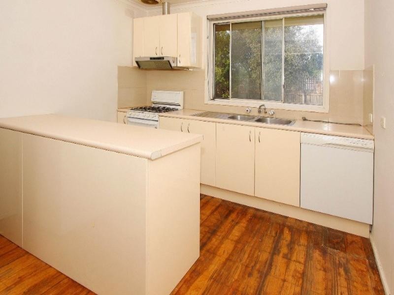 4 Murragong Avenue, Bundoora VIC 3083