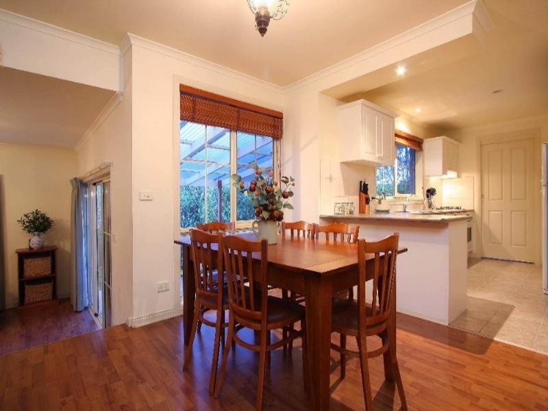 1/7 Myrtle Court, Watsonia North VIC 3087