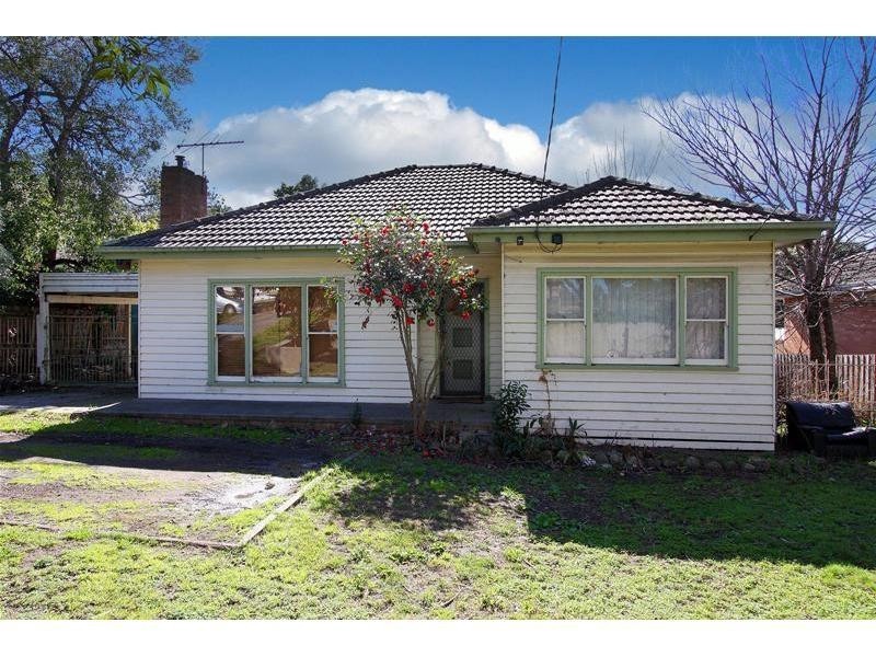 332 Grimshaw Street, Watsonia North VIC 3087