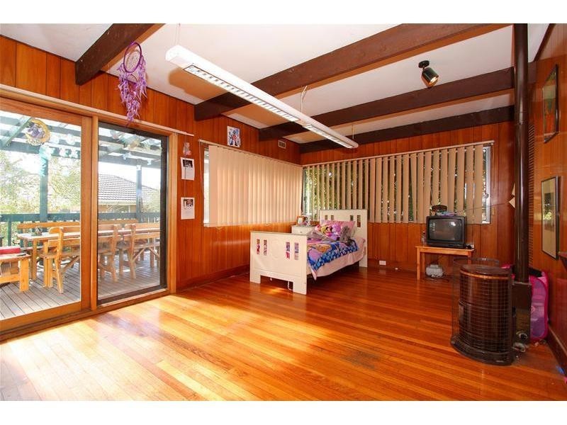 332 Grimshaw Street, Watsonia North VIC 3087