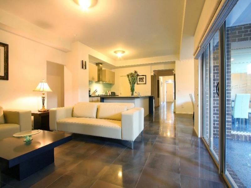 2 Hayes Walk, Bundoora VIC 3083