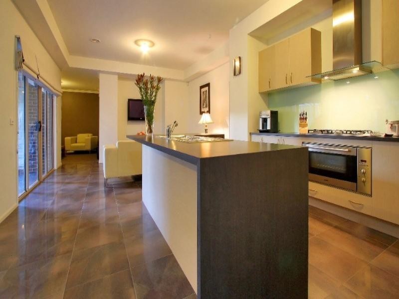 2 Hayes Walk, Bundoora VIC 3083