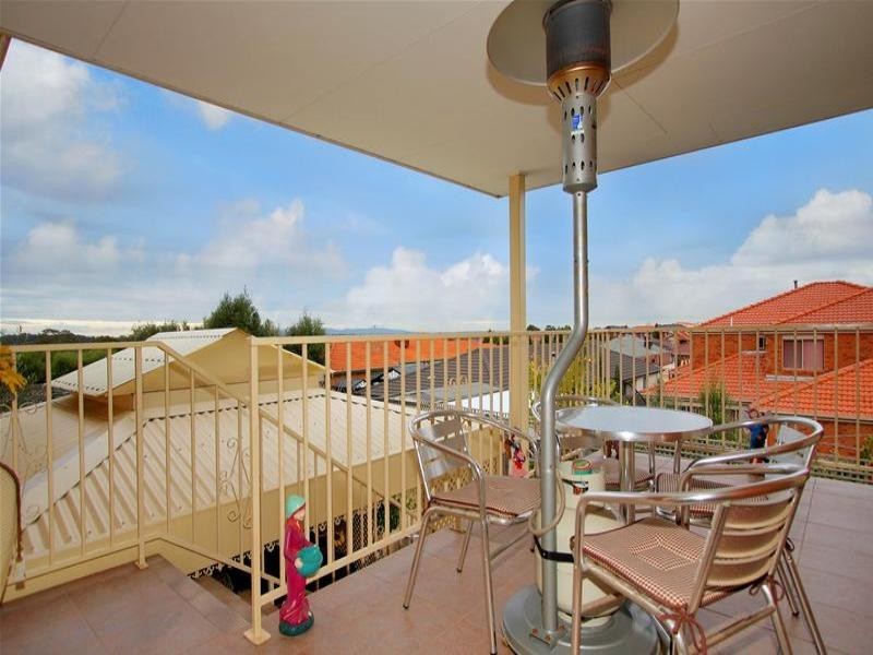 15 Eucalypt Drive, Mill Park VIC 3082