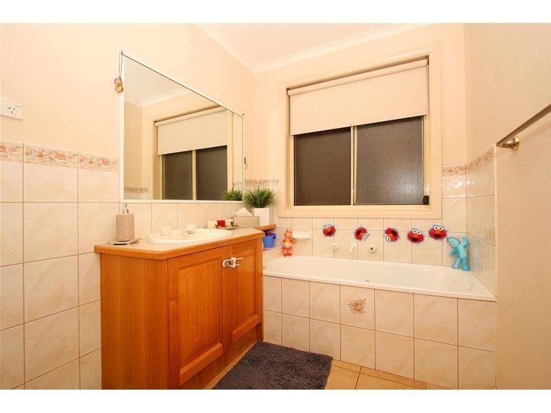 7 Nectar Mews, Mill Park VIC 3082