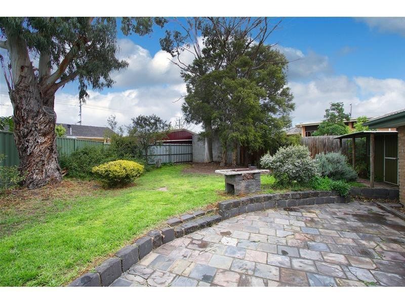 6 Yale Place, Bundoora VIC 3083