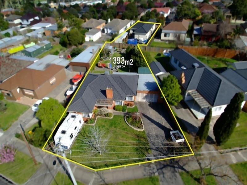 29 Bradshaw Street, Kingsbury VIC 3083
