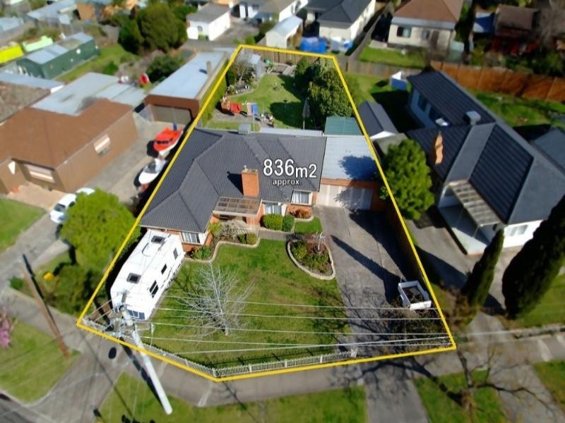 29 Bradshaw Street, Kingsbury VIC 3083