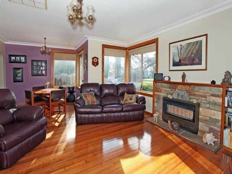 29 Bradshaw Street, Kingsbury VIC 3083