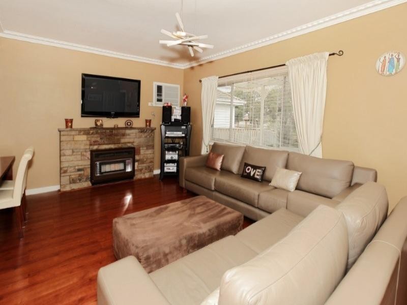 29 Bradshaw Street, Kingsbury VIC 3083