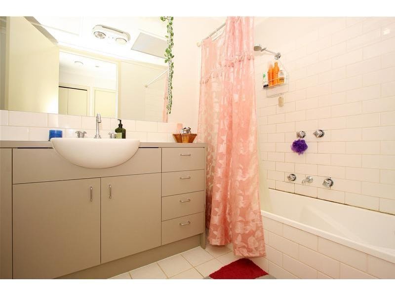 21/70 Grange Boulevard, Bundoora VIC 3083