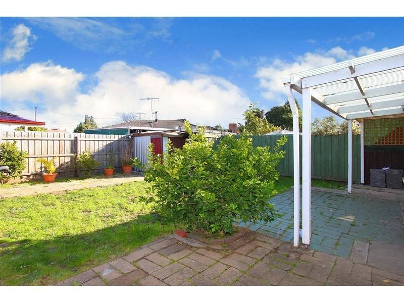 114 Greenwood Drive, Bundoora VIC 3083