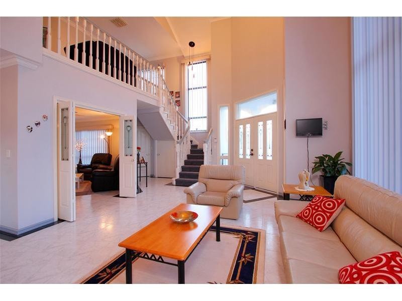 7 Caitlyn Court, Bundoora VIC 3083