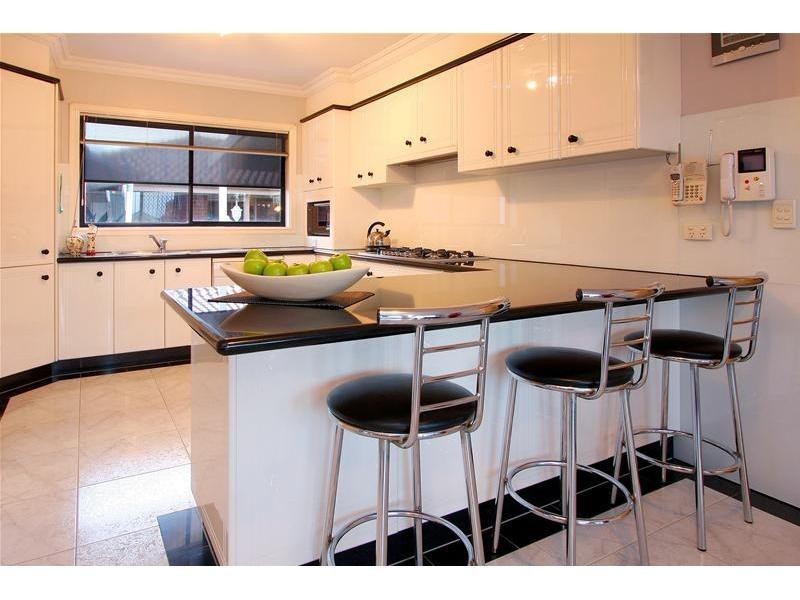 7 Caitlyn Court, Bundoora VIC 3083