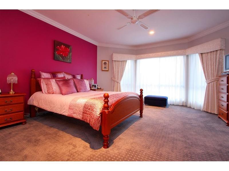 7 Caitlyn Court, Bundoora VIC 3083