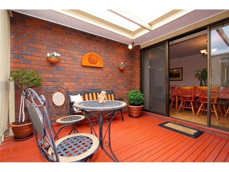 23 Edmund Rice Parade, Watsonia North VIC 3087