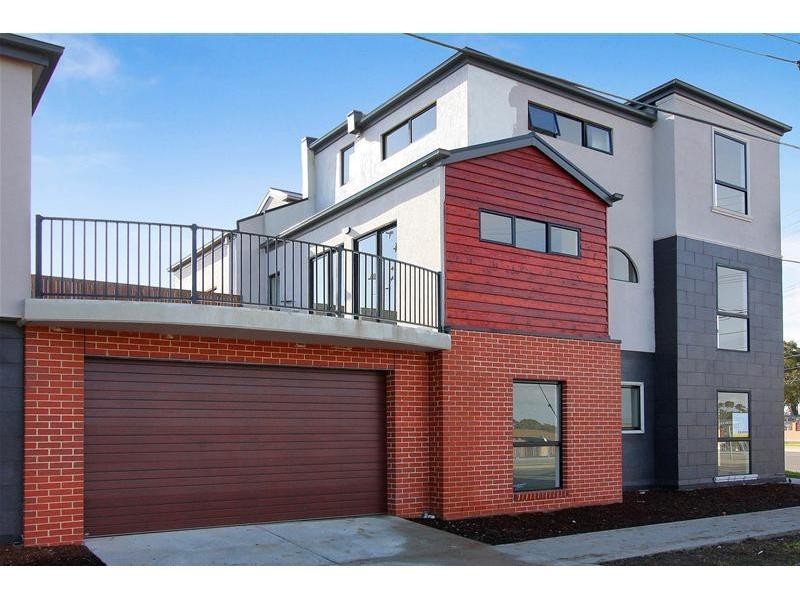 2/979-985 Plenty Road, Kingsbury VIC 3083