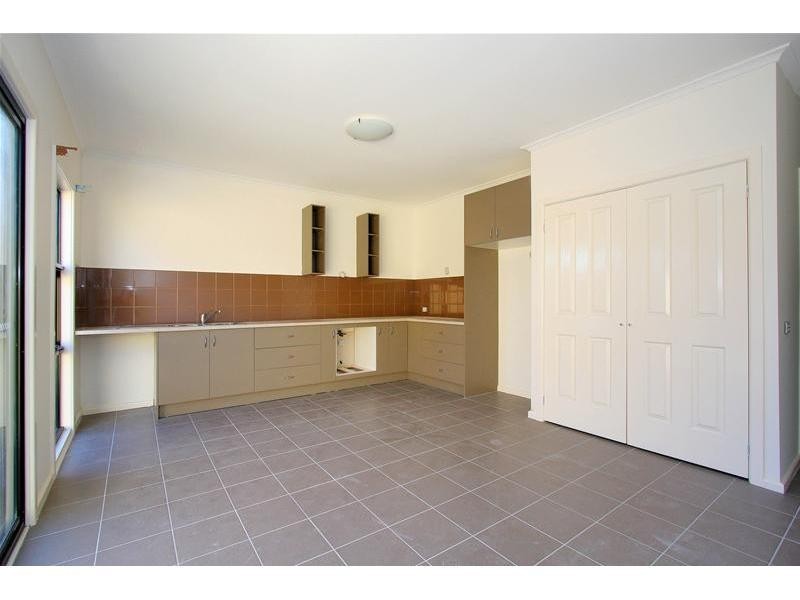3/979-985 Plenty Road, Kingsbury VIC 3083