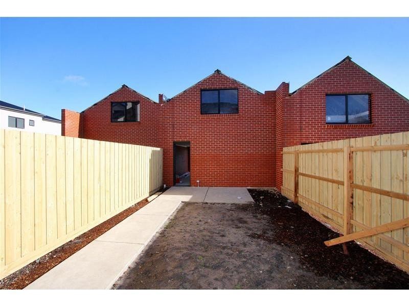 3/979-985 Plenty Road, Kingsbury VIC 3083
