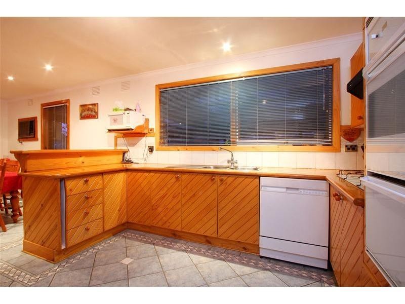 5 Primula Close, Bundoora VIC 3083