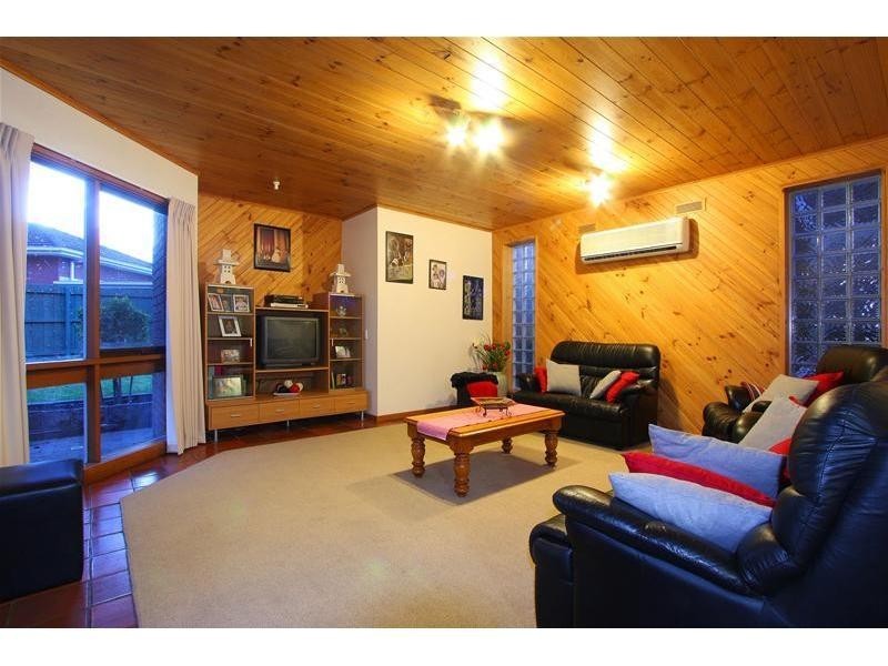 13 Medora Avenue, Bundoora VIC 3083