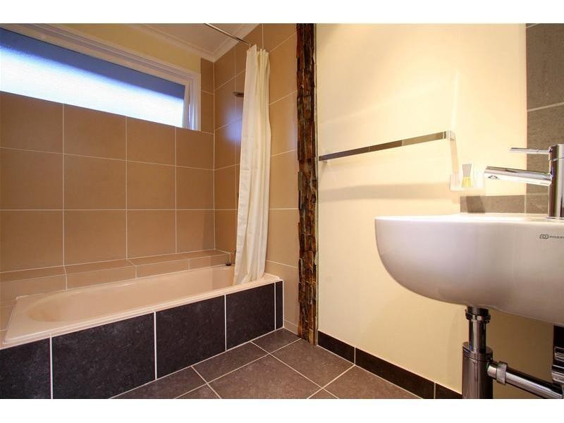 15 Kevin Street, Bundoora VIC 3083