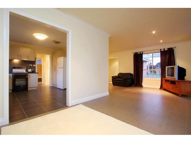 15 Kevin Street, Bundoora VIC 3083