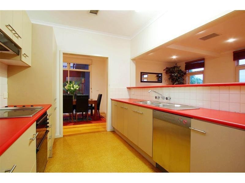 7 Loyola Court, Watsonia VIC 3087