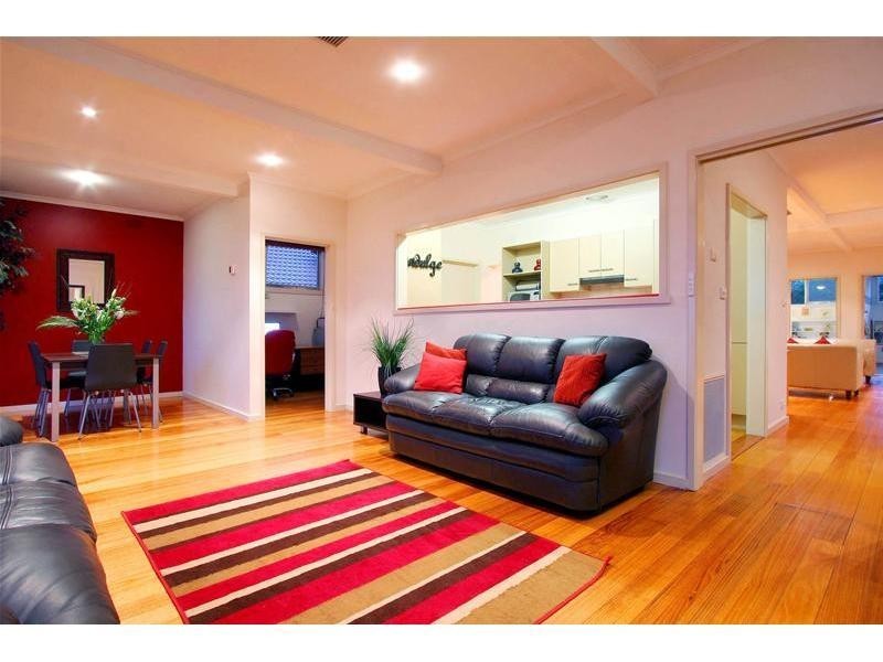 7 Loyola Court, Watsonia VIC 3087