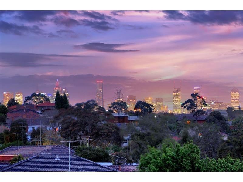 31 Calbourne Street, Preston West VIC 3072