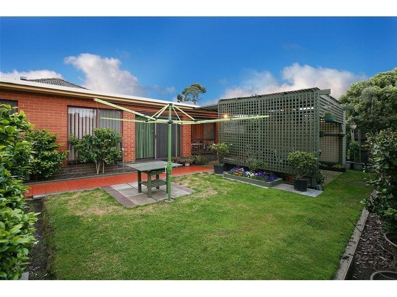 32 Cameron Parade, Bundoora VIC 3083