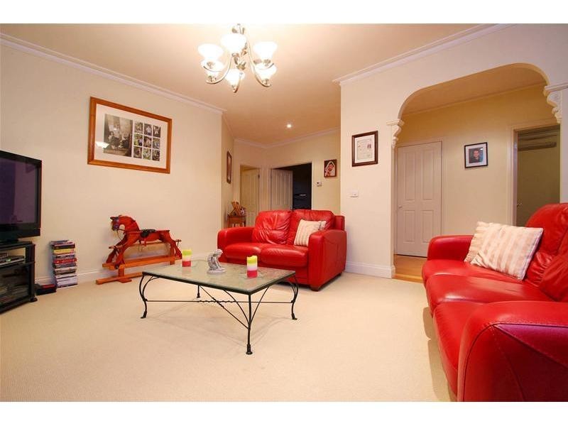 271 McKimmies Road, Bundoora VIC 3083